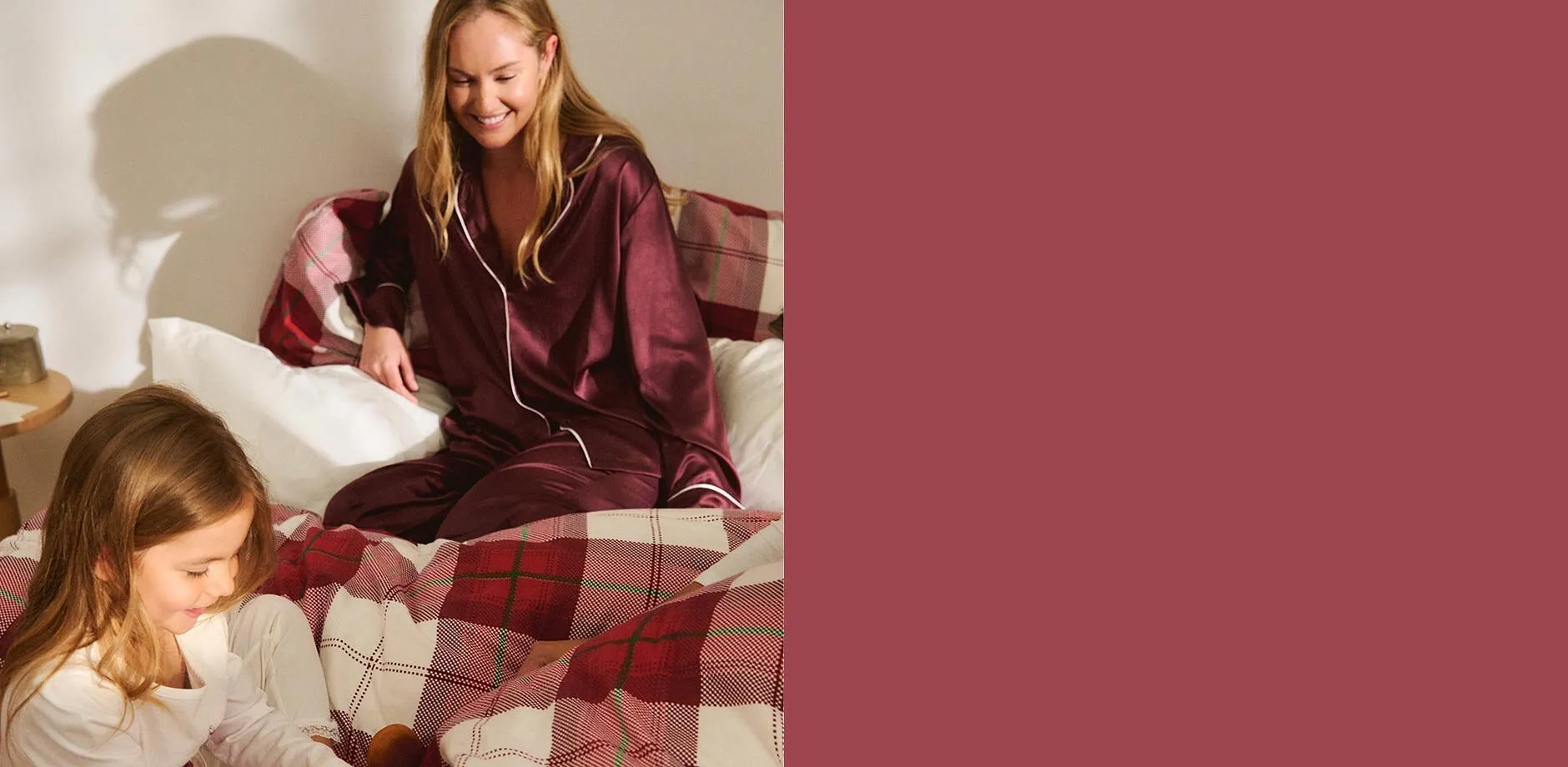 Hem - Rutigt påslakanset - röd/creme