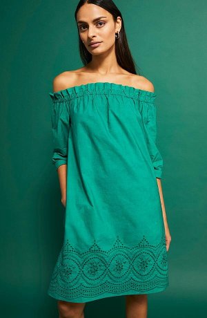Trendigt - Off-shoulder-klänning med brodyr - mintgrön