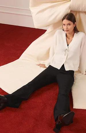 Dam - Stickad kofta i kort modell - ullvit