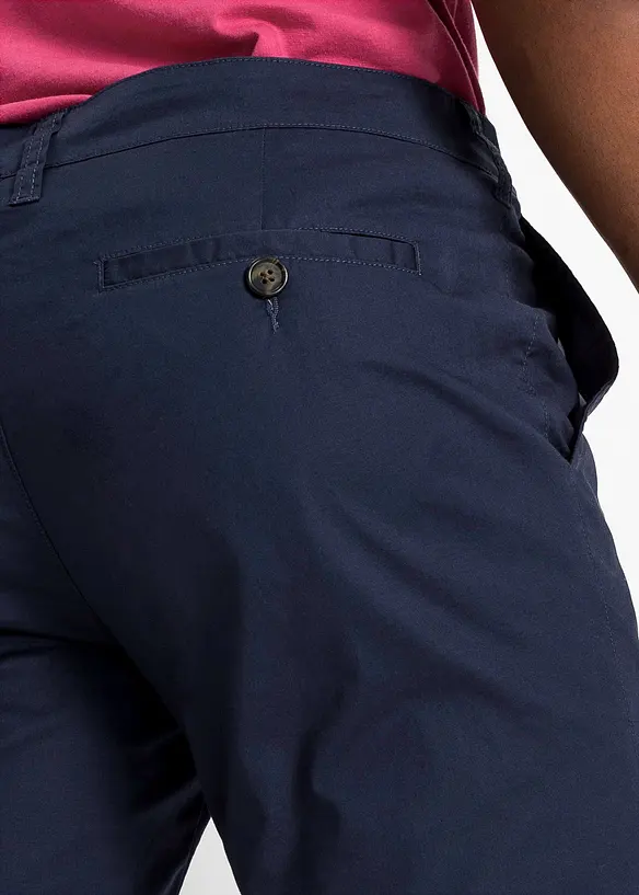 Shorts i chinosmodell, normal passform, bonprix