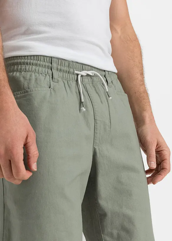 Dra på-shorts i linneblandning, Regular Fit, bonprix