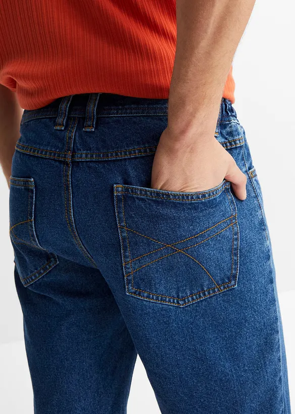 Jeansshorts med töjbar midja Classic Fit, bonprix