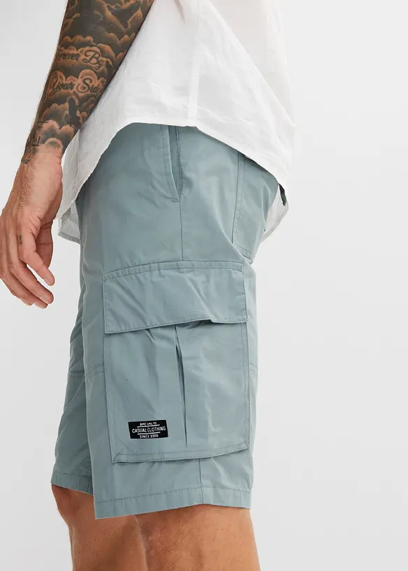 Dra på-shorts i cargomodell, Regular Fit, bonprix