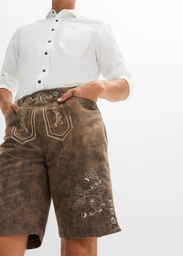 Folkdräktsinspirerade bermudas, bonprix