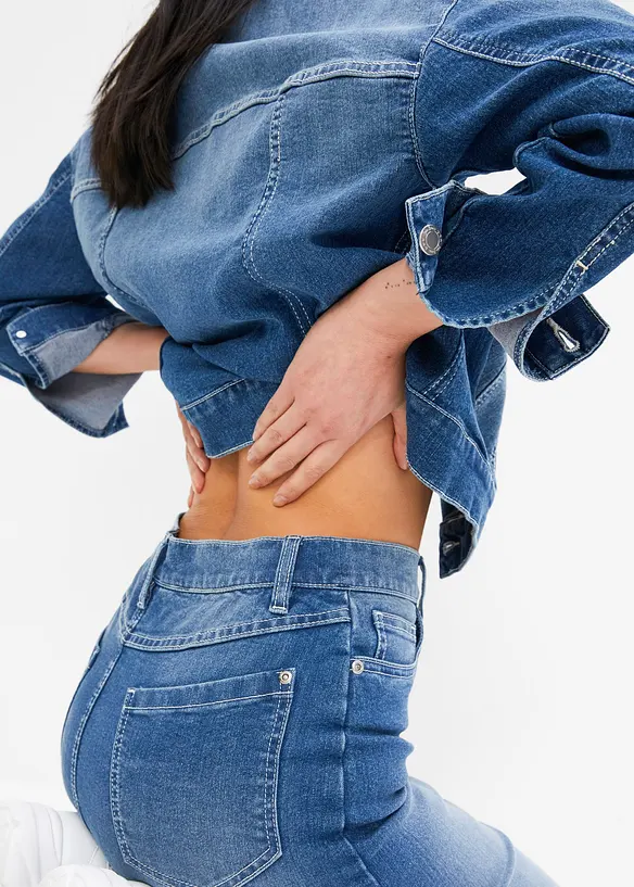 Denimkjol med slits, bonprix
