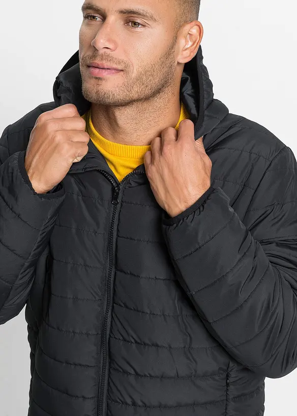 Täckjacka i återvunnen polyester, bonprix
