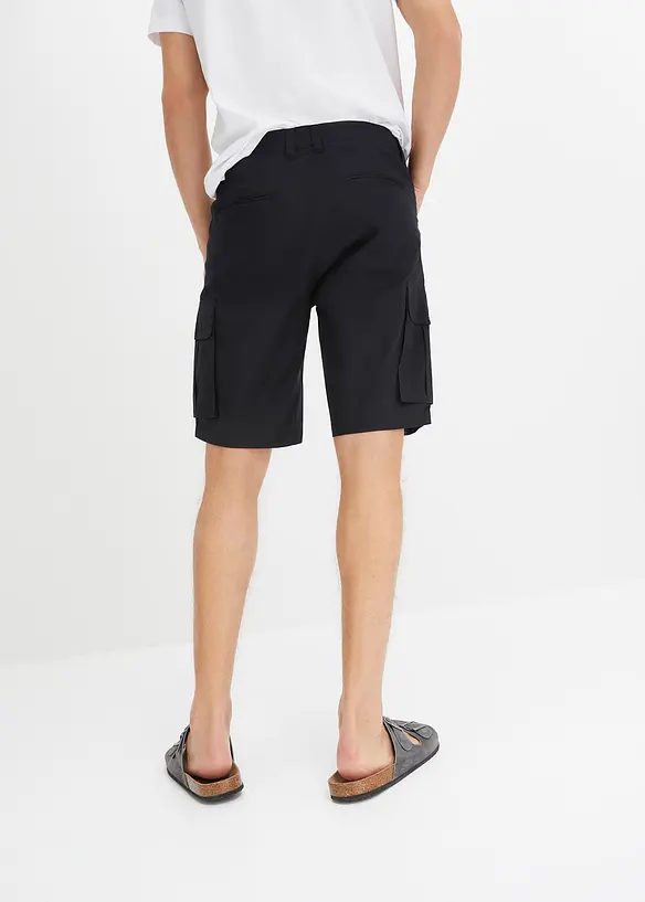 Stretchiga bermudashorts i cargostil, normal passform, bonprix