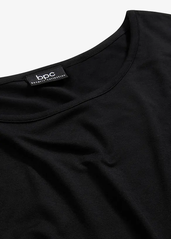 Fyrkantig T-shirt med båtringning i mjuk viskosmix, bonprix