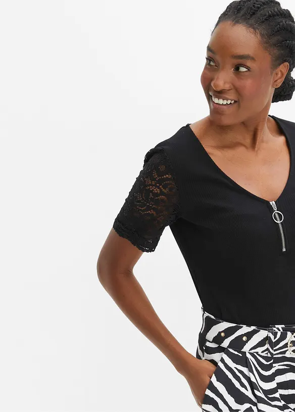 Ribbstickad topp av bomull, bonprix