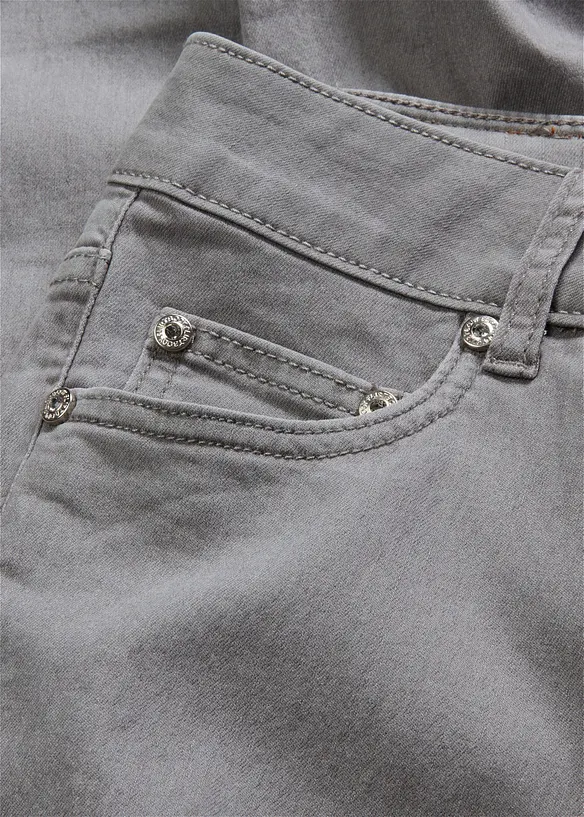 Stretchiga Skinny Jeans Mid Waist, bonprix