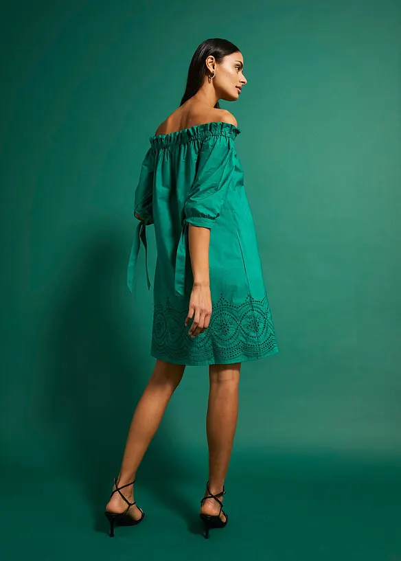 Off shoulder-klänning i ren bomull, bonprix