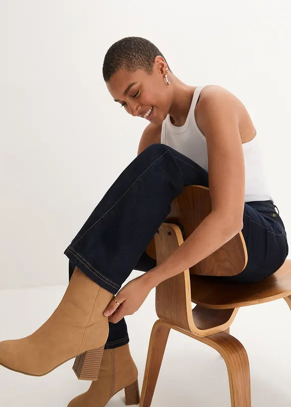 Bootcut Jeans High Waist, med bekväm midja, bonprix