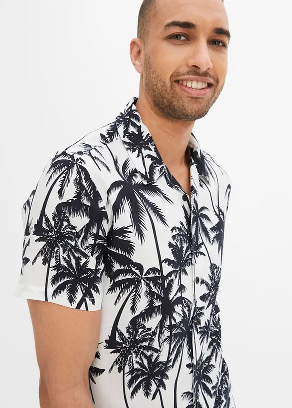 Kortärmad skjorta av viskos, Slim Fit, bonprix