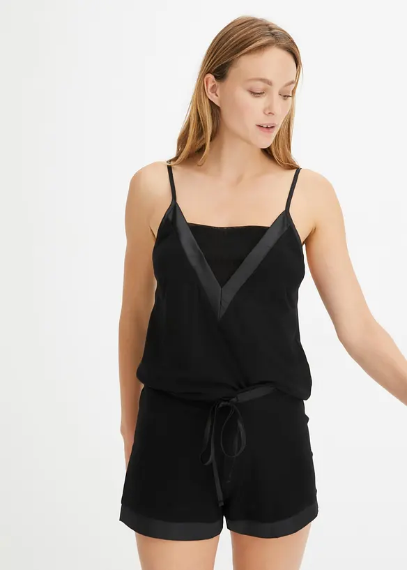 Pyjamas med shorts i mjuk viskosmix, bonprix