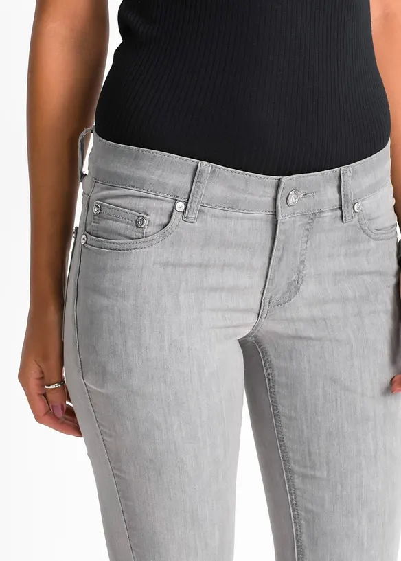 Stretchiga Skinny Jeans Mid Waist, bonprix