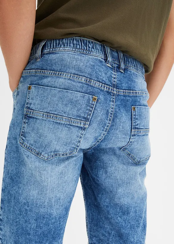 Dra på-bermudas i tunn denim, Slim Fit, bonprix