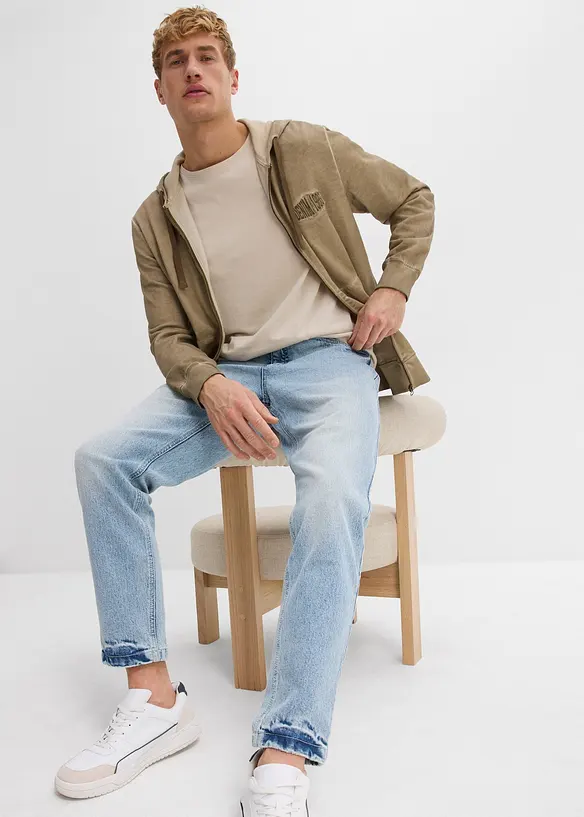 Classic Fit Stretch Jeans i kortare modell med avsmalnande ben, bonprix