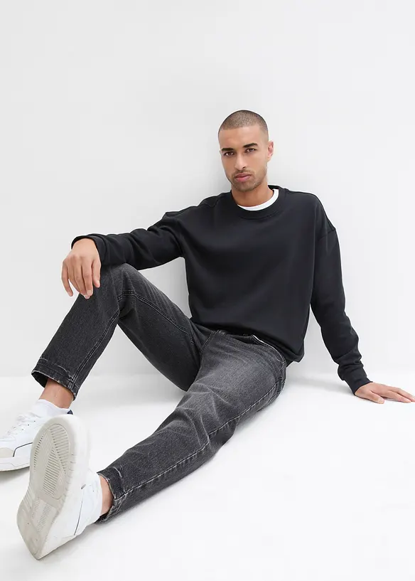 Classic Fit Stretch Jeans i kortare modell med avsmalnande ben, bonprix
