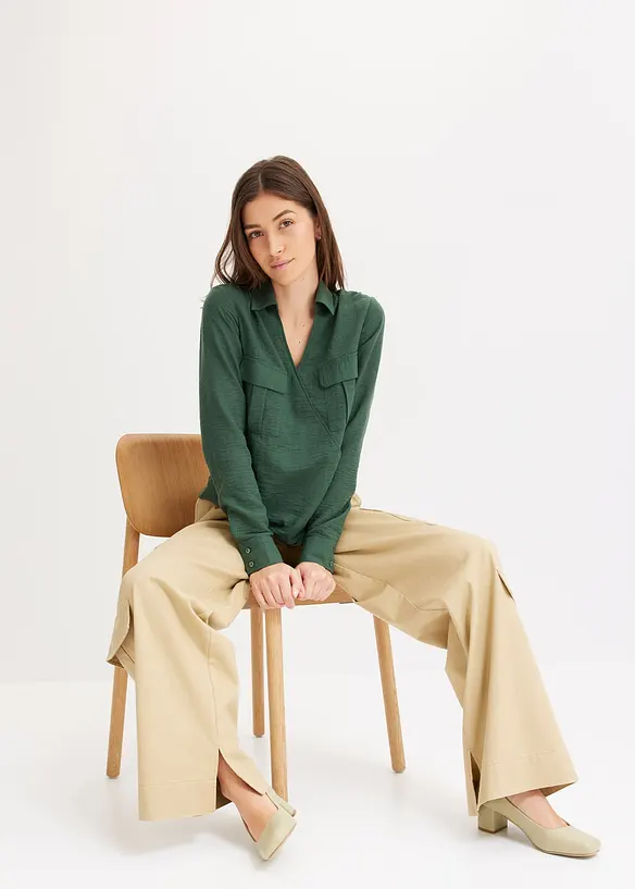 Skjortblus med omlottlook, bonprix