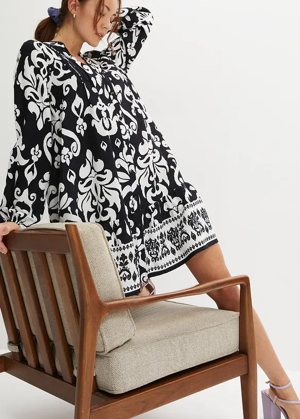 Tunikaklänning i följsam viskos, bonprix