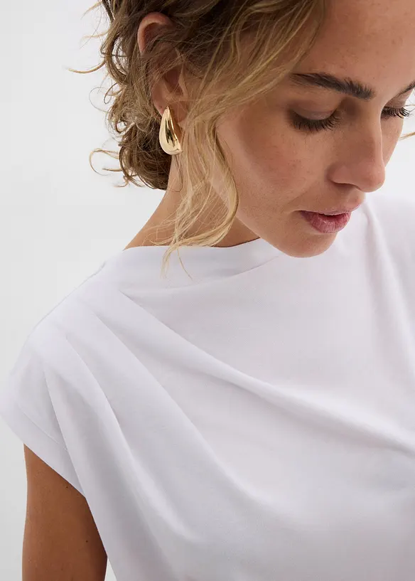 Topp i mjuk materialmix med lätt draperad ringning, bonprix