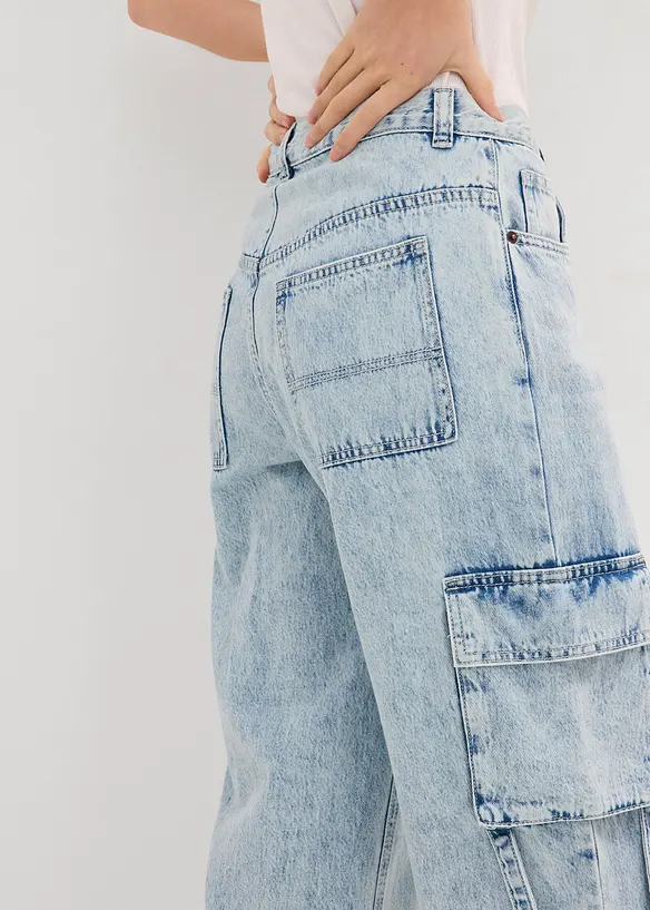 Cargo jeans med medelhög midja, bonprix