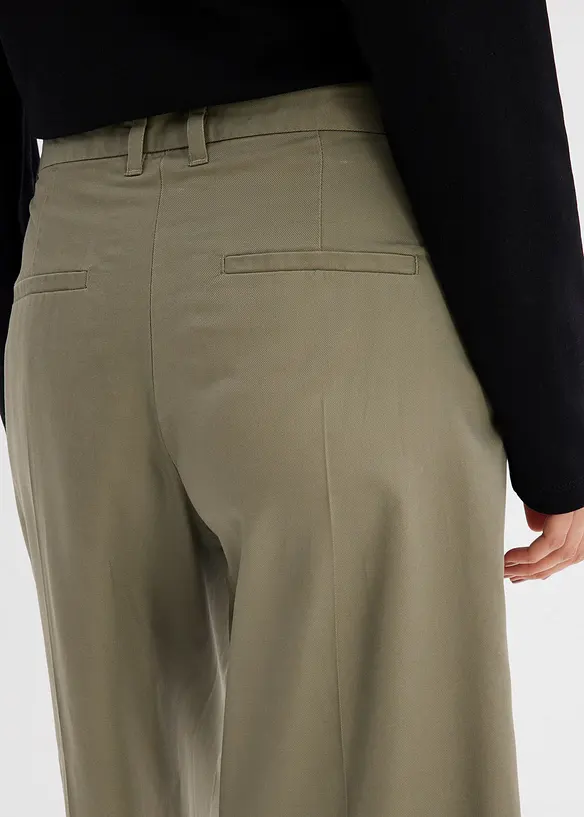 Bermudashorts av lyocell med mjukt fall, bonprix
