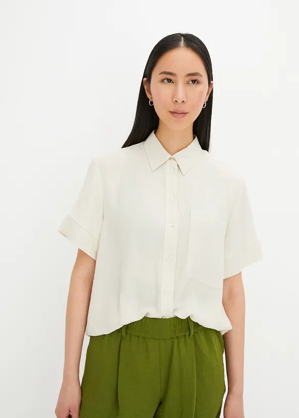 Blus med bröstficka och halvlånga ärmar, bonprix