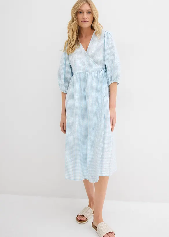 Omlottklänning i material med struktur, bonprix