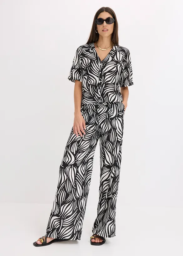 Kortärmad blus med linnelook, bonprix