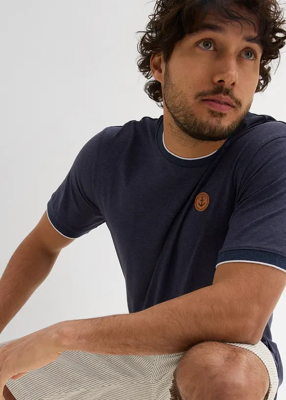 T-shirt med snygga detaljer, bonprix