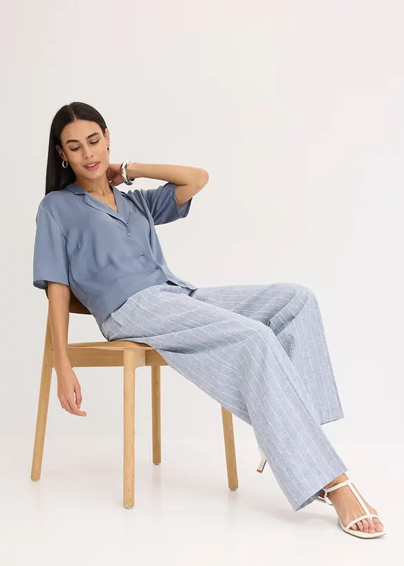 Satinblus med krage och slag, bonprix