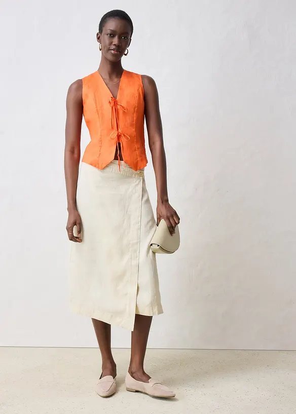 Bluslinne i rent linnematerial, bonprix