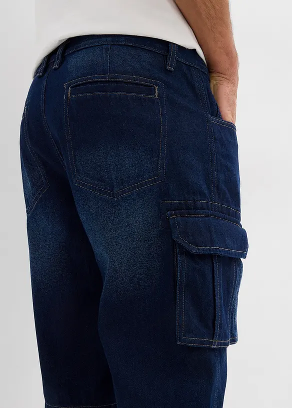 Jeansshorts med cargofickor, Relaxed Fit, bonprix