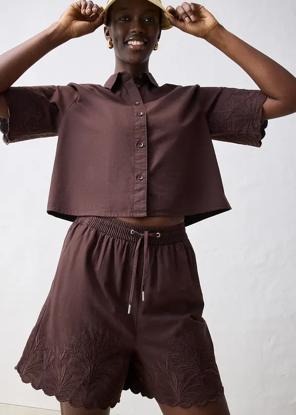 Shorts med sidenandel, bonprix