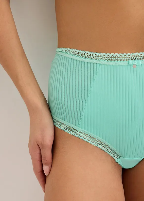 Maxihipstertrosa med fin spets, bonprix