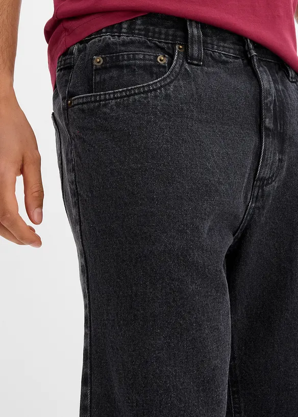 Jeansshorts med töjbar midja Classic Fit, bonprix