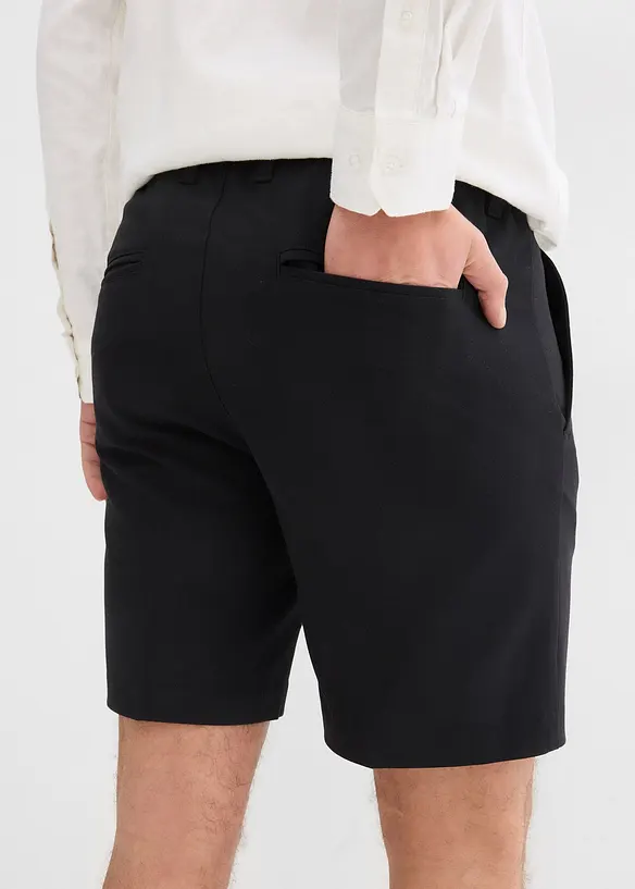 Eleganta shorts med avslappnad passform, bonprix
