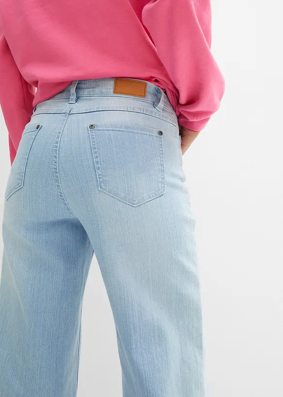 Stretchjeans med hög midja och vida ben, bonprix