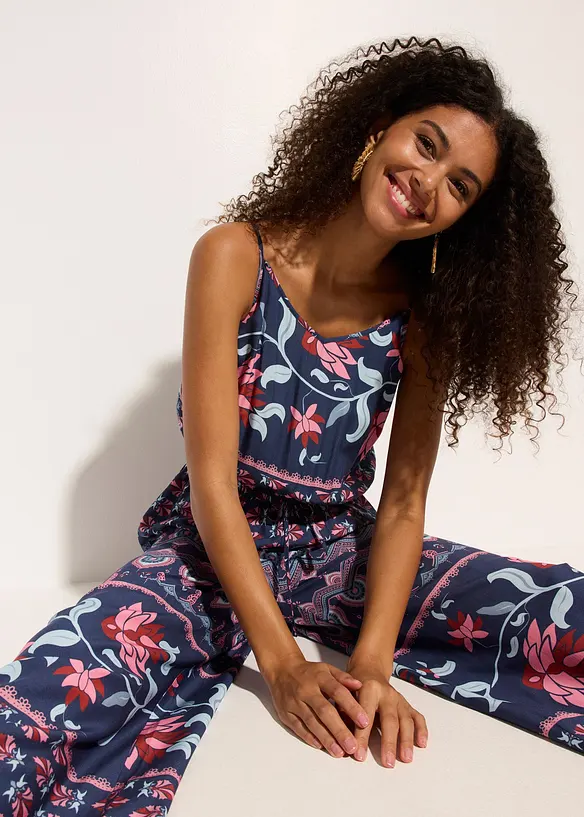 Lång strandjumpsuit i följsam viskos, bonprix