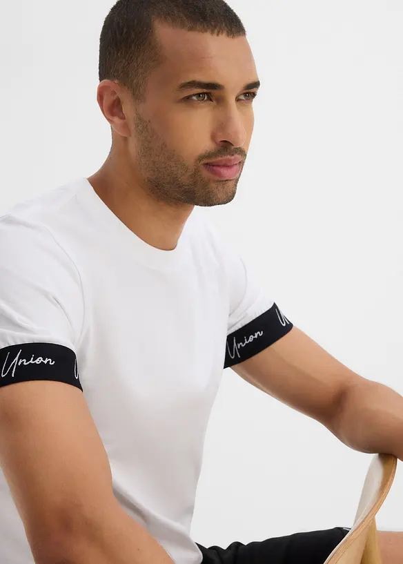 T-shirt av ekologisk bomull, Slim Fit, bonprix