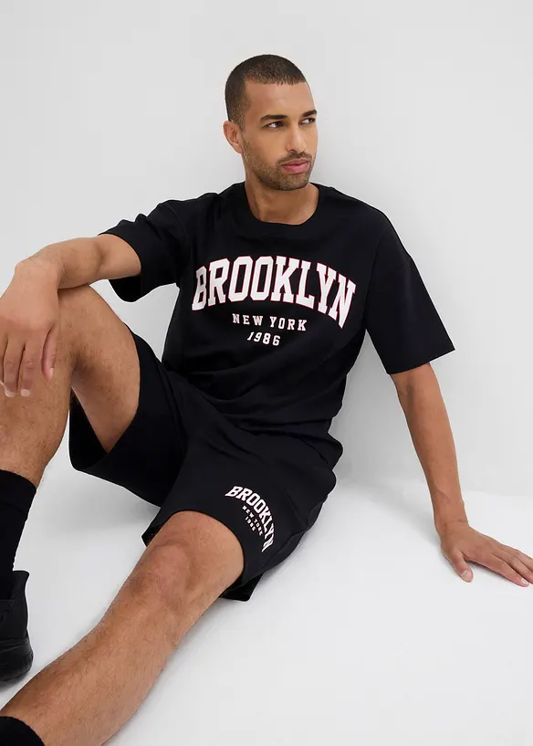T-shirt och shorts i tjockt material av ekologisk bomull (2 delar), bonprix