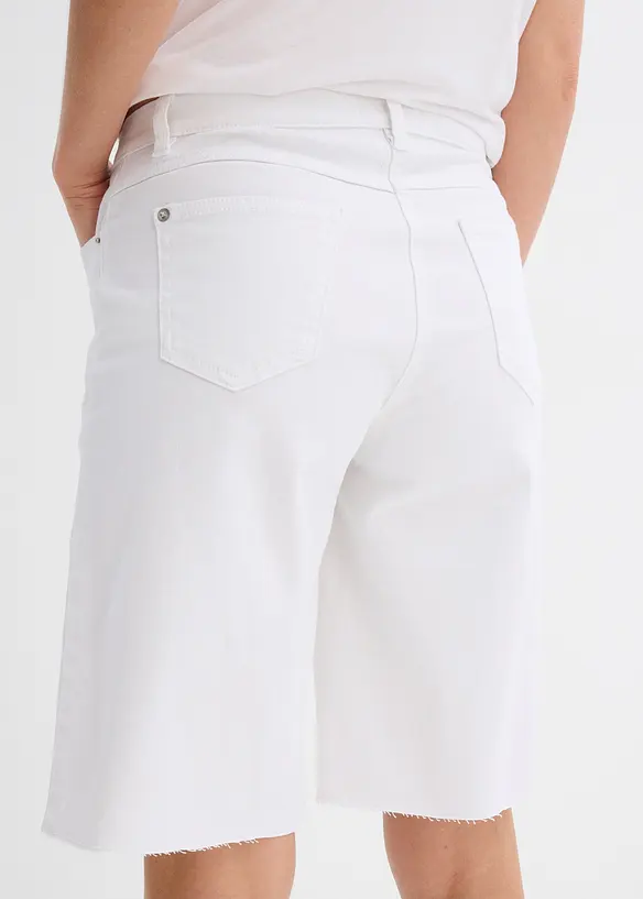 Shorts med råa benöppningar, bonprix