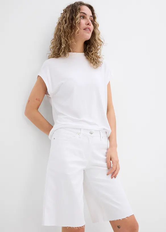 Shorts med råa benöppningar, bonprix