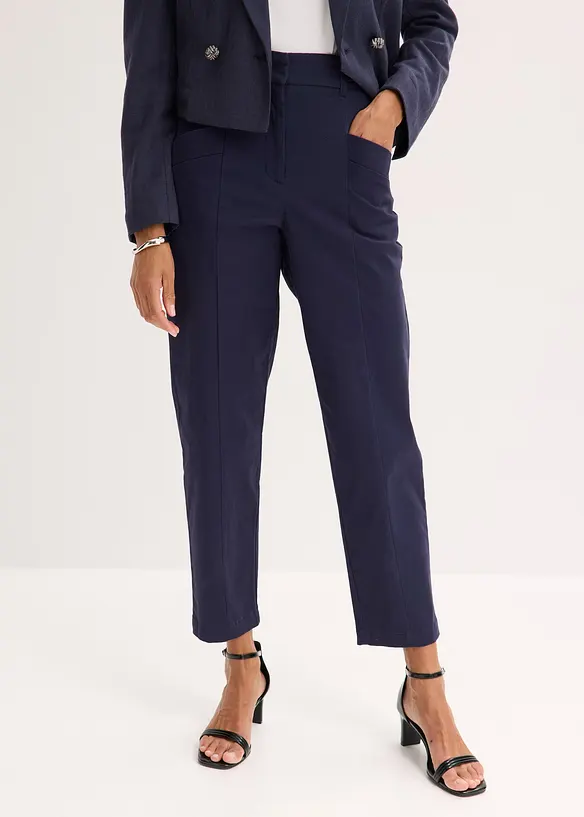Satinbyxa med Tapered Fit, bonprix