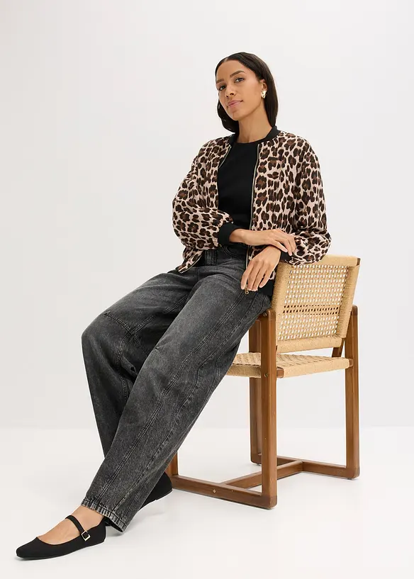 Blusjacka av satin med mjukt fall, bonprix