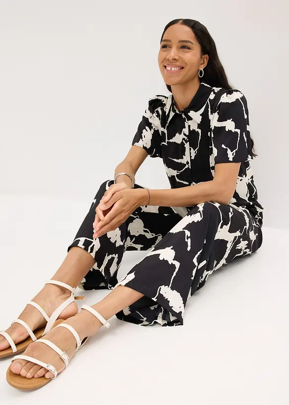 Blus av böljande satin, bonprix