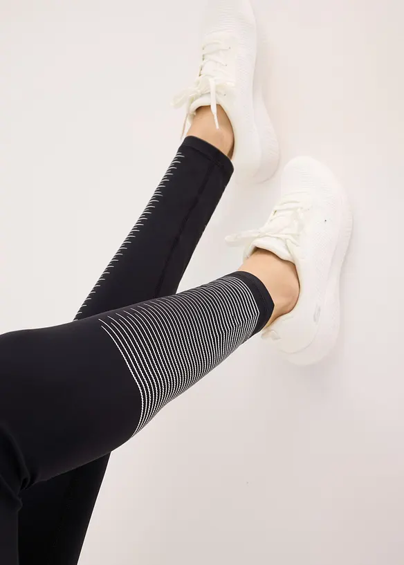 Bekväma och snabbtorkande sportleggings, bonprix