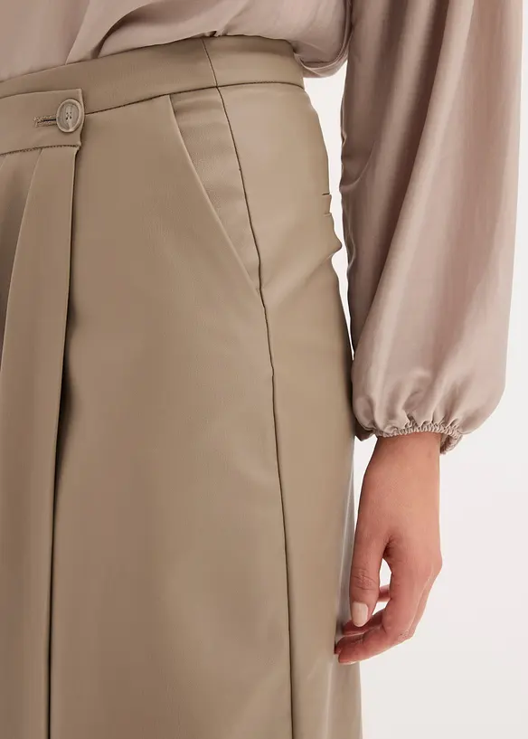 Omlottkjol av skinnimitation, bonprix