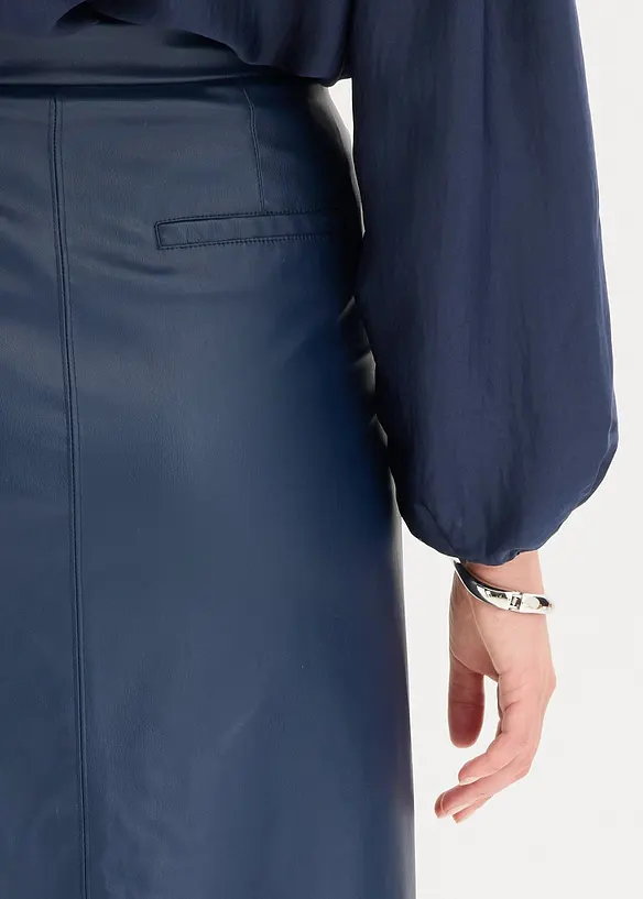 Omlottkjol av skinnimitation, bonprix